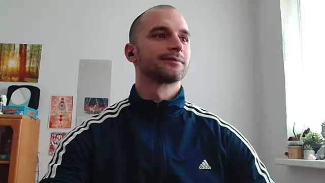 OskarBrenon Webbikameraesitys