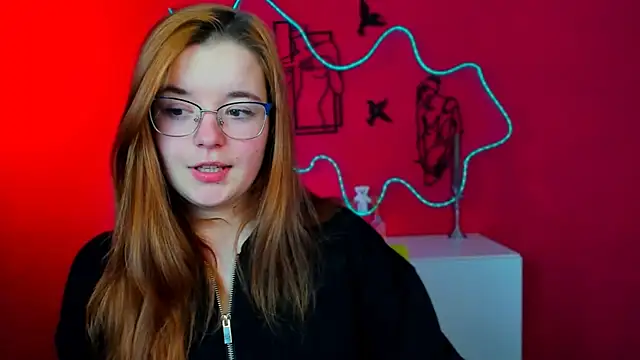 nika-still Live XXX-chat