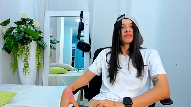 Živý XXX chat ViictoriiaSaenz