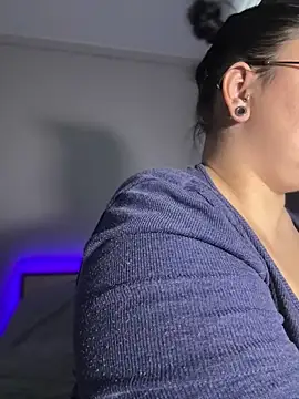 SwittieKendra Chat XXX live