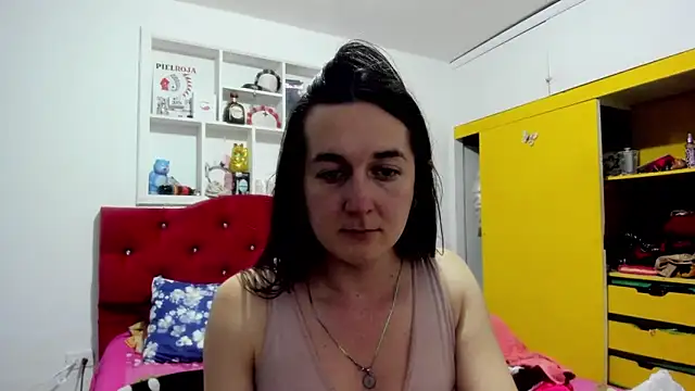 Sweet-Suck69: διαδικτυακό σόου στην κάμερα