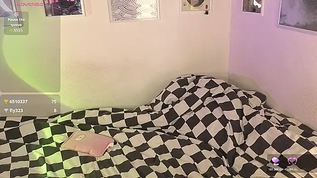 Essie_Fanning Chat XXX live