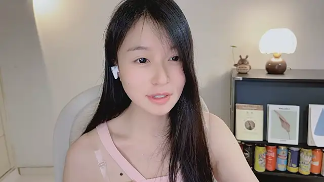 Chat +18 de Onechestnut ao vivo