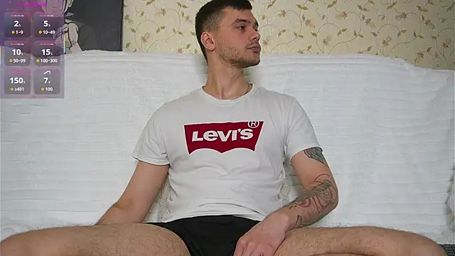 Show modela johnstoneisland na web-kameri