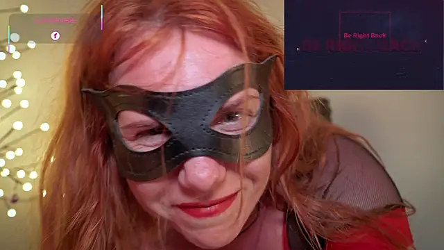 GingerAleMILFのライブXXXチャット