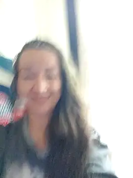 anayss17: απευθείας συνομιλία ΧΧΧ