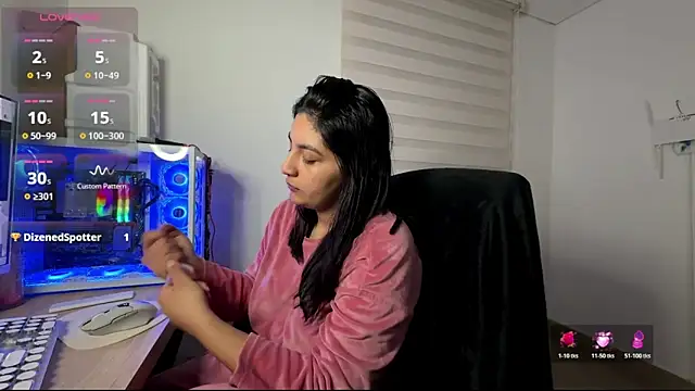 cloe_small: онлайн-секс-чат