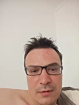 Živý XXX chat viktor1992-1-1