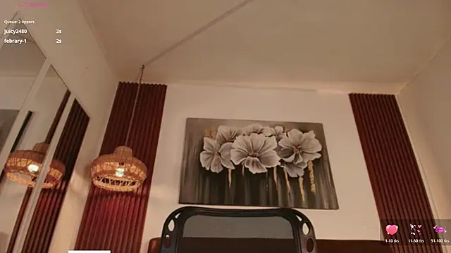 Alice-blaker Adlı Modelin Web Kamerası Şovu