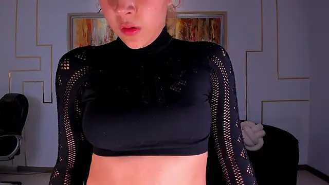 ArianaNova Adlı Modelin Canlı XXX Sohbeti