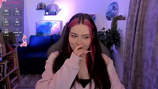 CoraMiel Live XXX-Chat