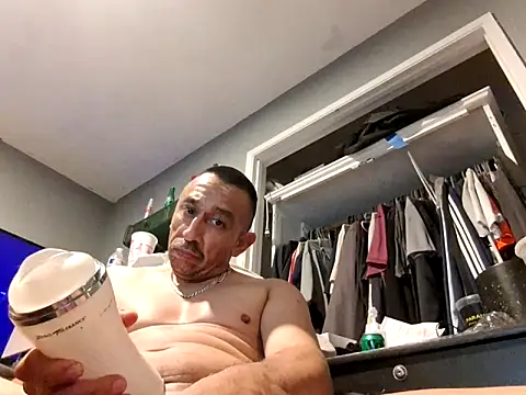 spunncumer élő XXX-chatje