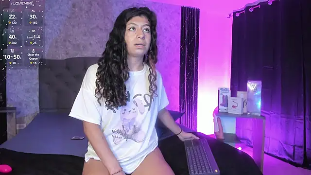 MilyFerrer Chat XXX in diretta