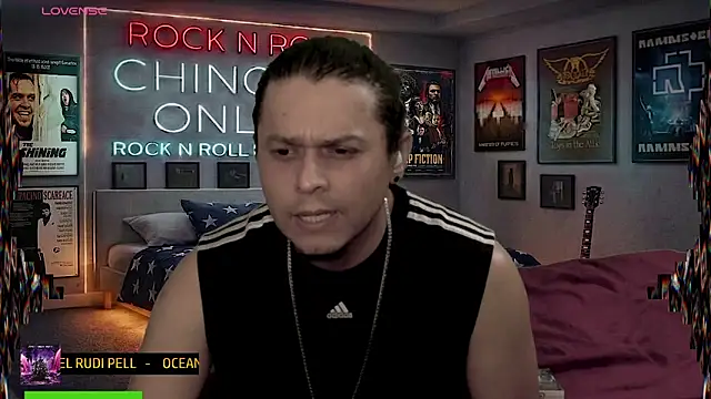 عرض كام chino_roz