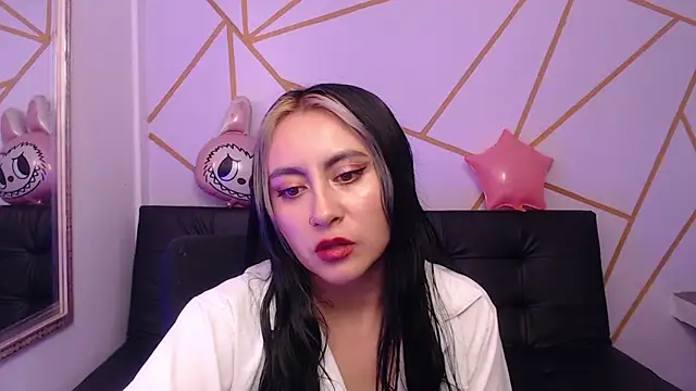 skarlet_dicapri18 Chat XXX live