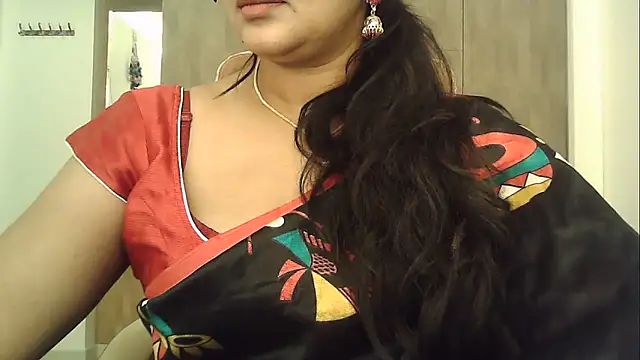 Spandana_Sweety webkamerás műsora