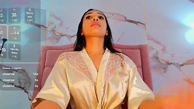 แชท XXX สดของ AlyaThompson