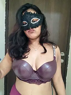 Husn_Ki_Adalat Live XXX-chat