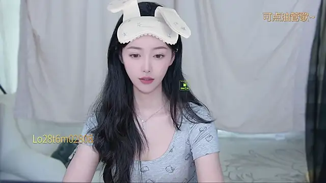 xinxin-cat 在線直播表演