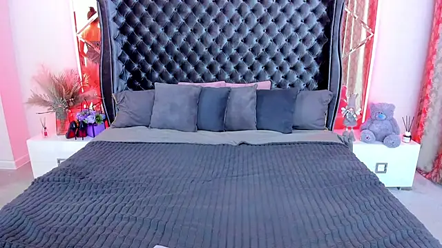 Rebecca_Diamond: απευθε ίας συνομιλία ΧΧΧ