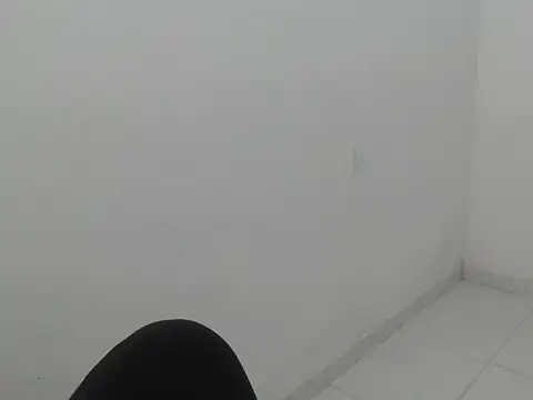 estefania224 即時 XXX 聊天