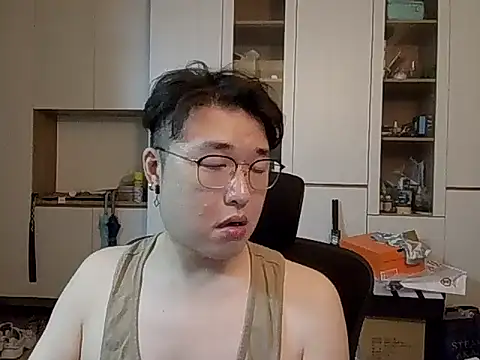 W0Ijn 网络视讯表演