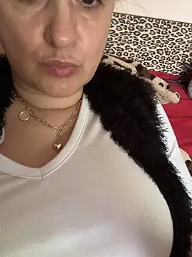 TriumphLove Webcam show