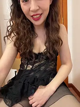 mimi_181 在線直播表演