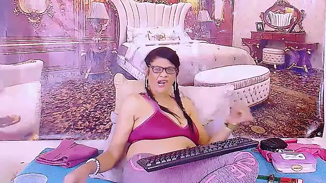 Sembang XXX Secara Langsung IndianAllure