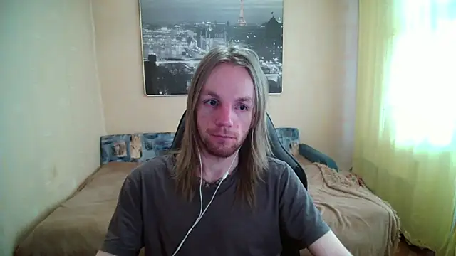 AdamDickens élő XXX-chatje