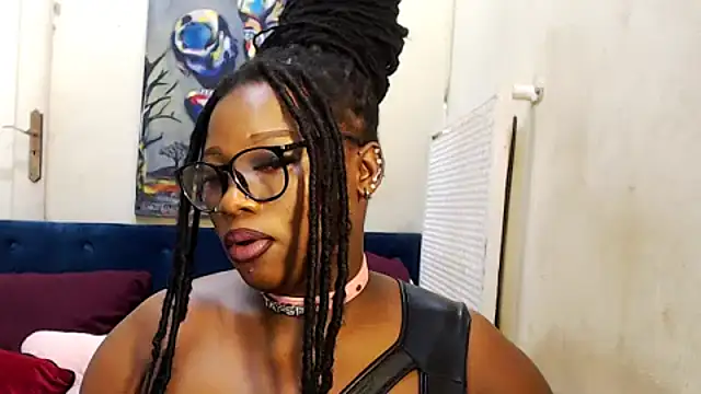 Czat XXX na żywo – CurvyCocoxxx