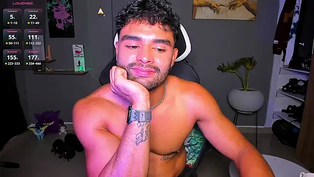 JordanRossieのライブXXXチャット