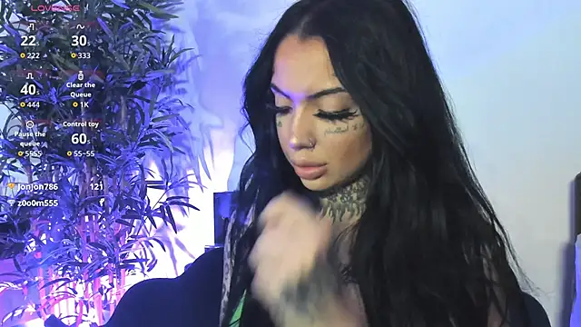 CreamyInkky_ Chat XXX in diretta