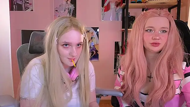 ELLIEJAY Pertunjukan Webcam