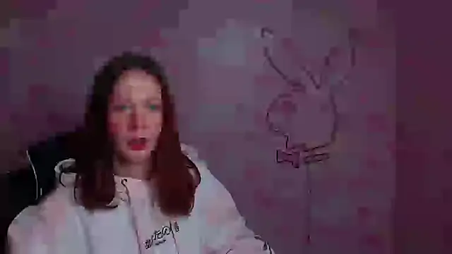 Chat +18 de DarkSakuraa ao vivo