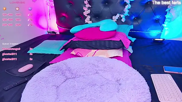 Adriana-55's Live XXX Chat