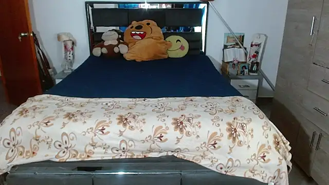 samantha_shines লাইভ XXX চ্যাট