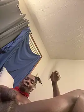 Shawtyblaque21 网络视讯表演