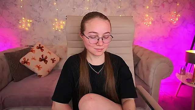 Chat XXX Live ArrinaWairr