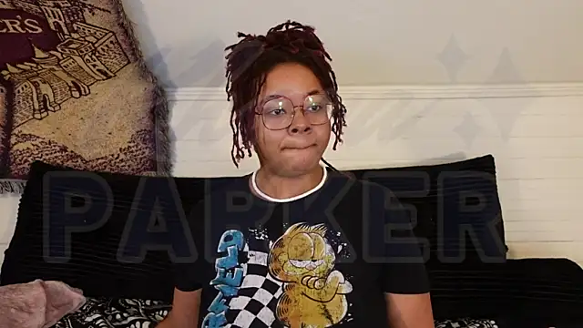 -khayaparker Adlı Modelin Web Kamerası Şovu