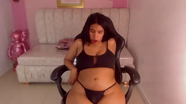 ambar_fox_sのライブXXXチャット