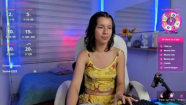 Clawdeen_Hot – Live XXX-chat