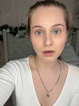 riley_lovely: απευθείας συνομιλία ΧΧΧ