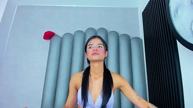 luna-bella_ Live XXX-chat