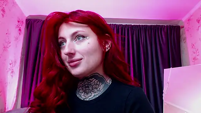 Nina_Blum_ 现场XXX聊天