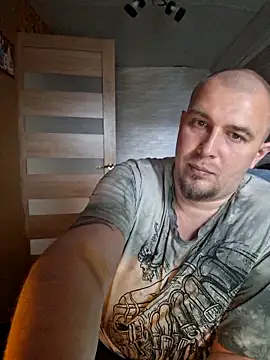 Foxyshaved Live XXX-chat