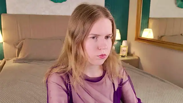 Alida_Brice élő XXX-chatje