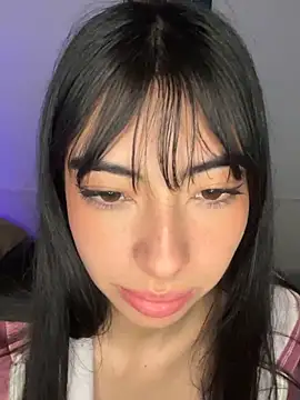 junorise23: απευθείας συνομιλία ΧΧΧ