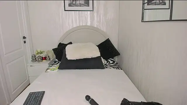 boobies4fun Adlı Modelin Canlı XXX Sohbeti