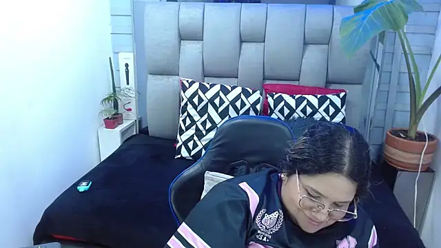 evelin_zaens: онлайн-секс-чат